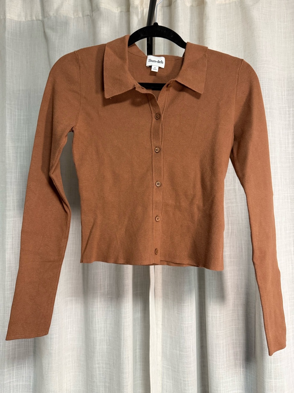 Aritzia sundeh cardigan